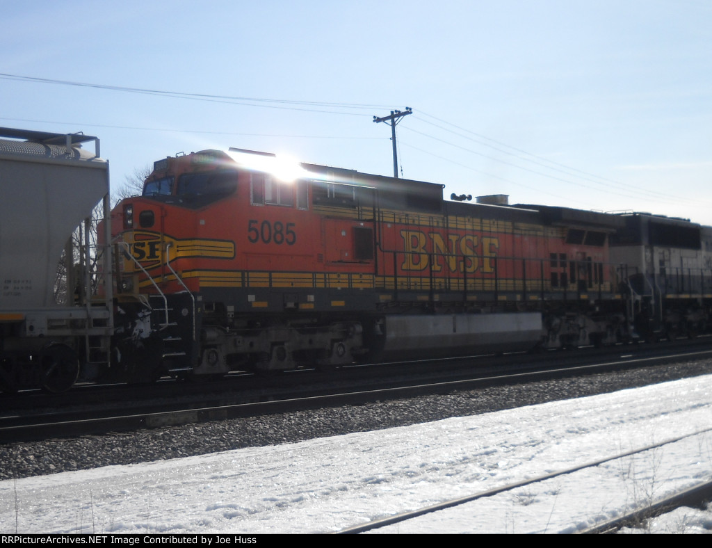 BNSF 5085